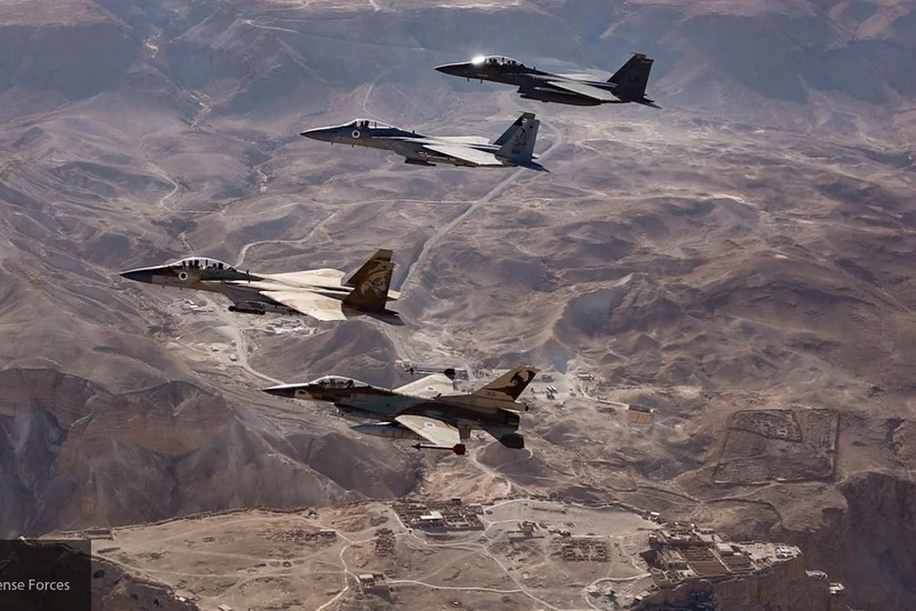 Израиль нанес авиаудар по сектору Газа в ответ на выпущенную ракету