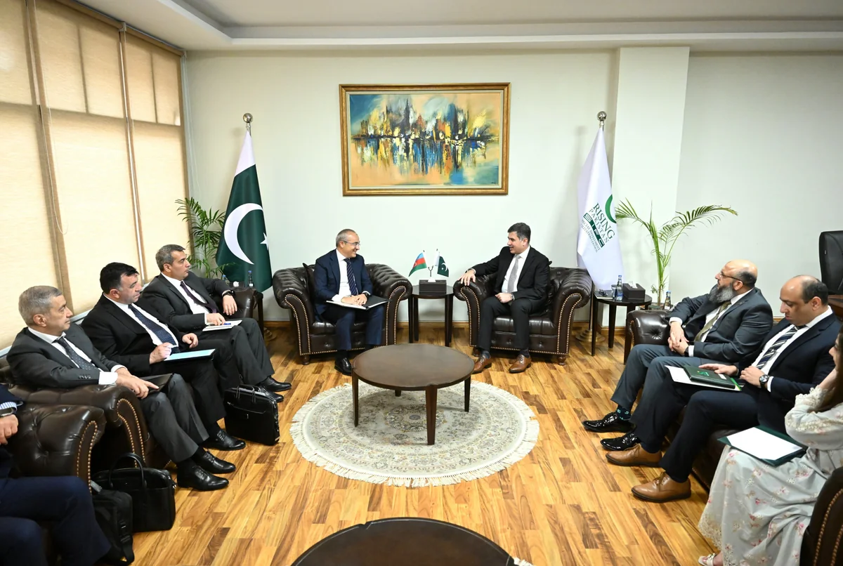 Azerbaijan, Pakistan discuss diversification of business partnership