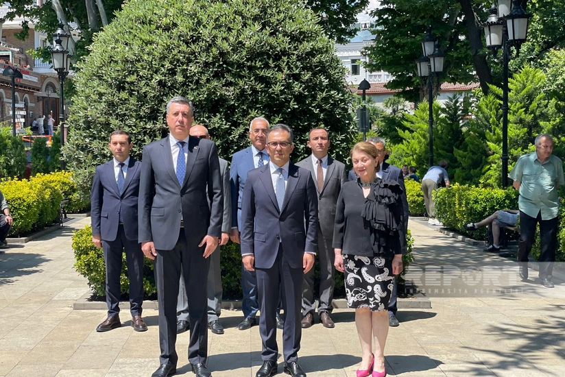 Dövlət Komitəsinin sədri Gürcüstanda səfərdədir