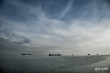 Blue Caspian of the White City - PHOTOREPORT