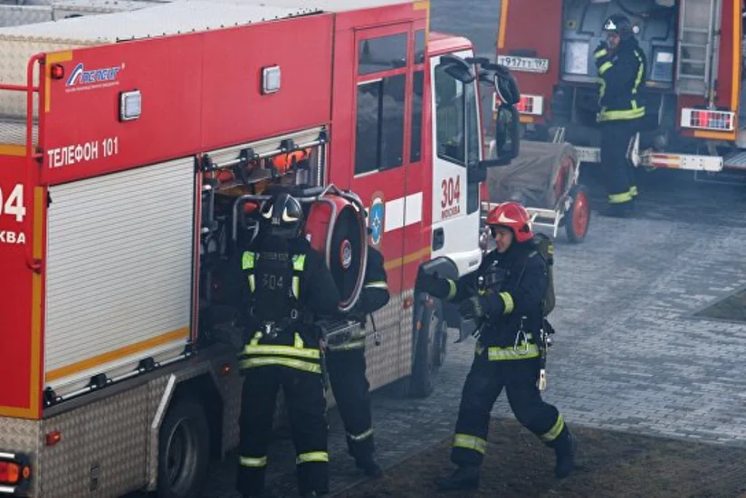На северо-востоке Москвы загорелся склад