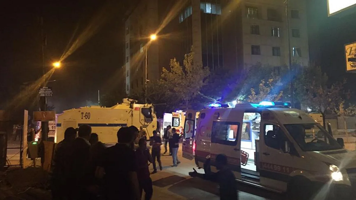 Vanda terror nəticəsində 3 nəfər ölüb, 73 nəfər yaralanıb - VİDEO - YENİLƏNİB-4