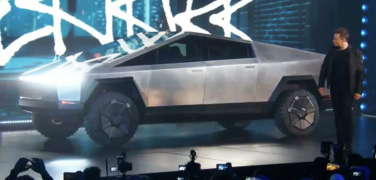 Tesla получила уже 146 тысяч заказов на электропикап Cybertruck