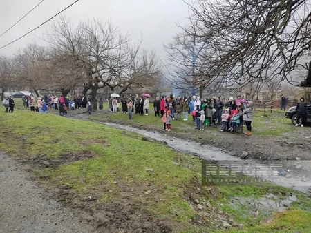 Qaxın Əmbərçay kəndində Novruz şənliklərində at yarışları keçirilib