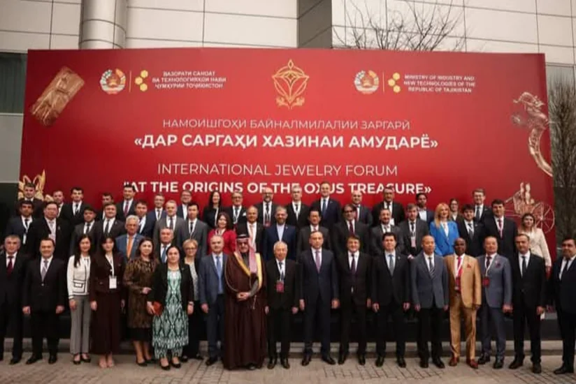 Азербайджан принял участие в международном горнодобывающем и ювелирном форуме