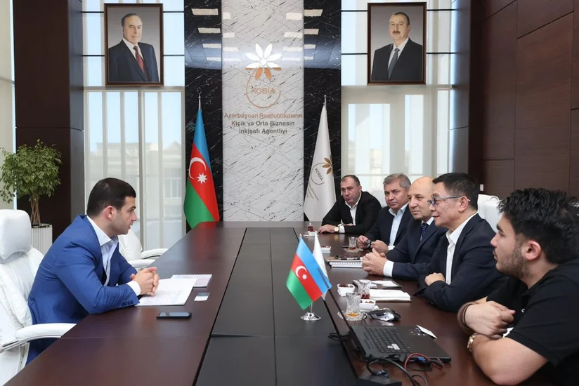 KOBİA Çin şirkəti ilə Azərbaycanda elektromobil istehsalını müzakirə edib