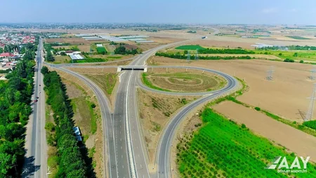 Bakı-Ələt-Qazax-Gürcüstan avtomobil yolunun genişləndirilməsi layihəsinin icrasına baxış keçirilib