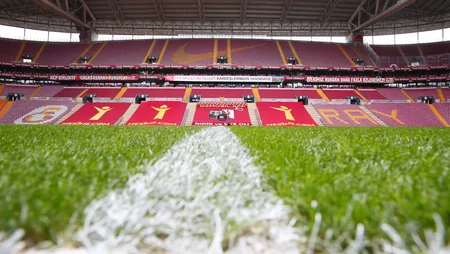 Qalatasarayın stadionunda Azərbaycana dəstək şüarları yerləşdirildi