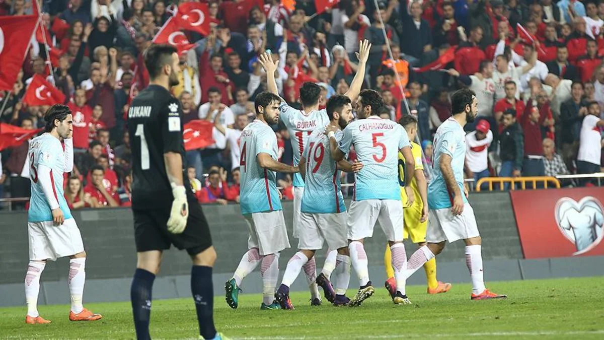 Türkiyə 2018-ci il Dünya çempionatının seçmə mərhələsində ilk qələbəsini qazanıb