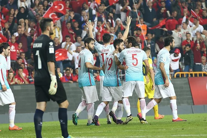 Türkiyə 2018-ci il Dünya çempionatının seçmə mərhələsində ilk qələbəsini qazanıb