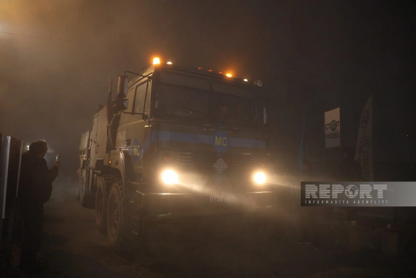 За день по дороге Ханкенди-Лачын беспрепятственно проехали 95 автомобилей миротворцев и МККК