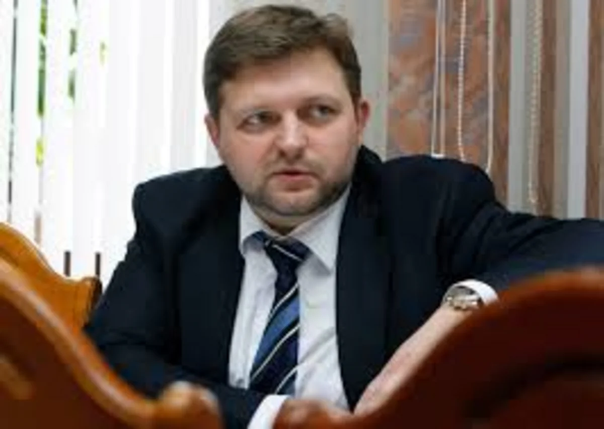 Губернатору Кировской области предъявлено обвинение в получении взятки в особо крупном размере
