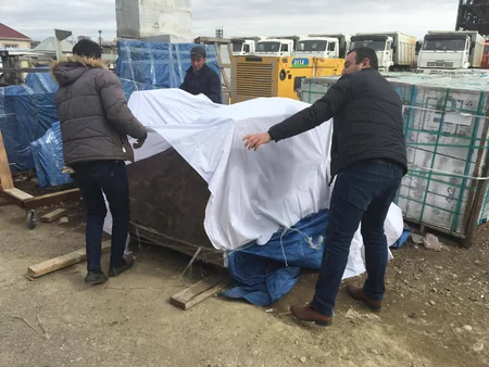 “Azəravtoyol” ASC Mikayıl Müşfiqin büstünün yerindən götürülməsi ilə bağlı açıqlama yayıb - FOTO