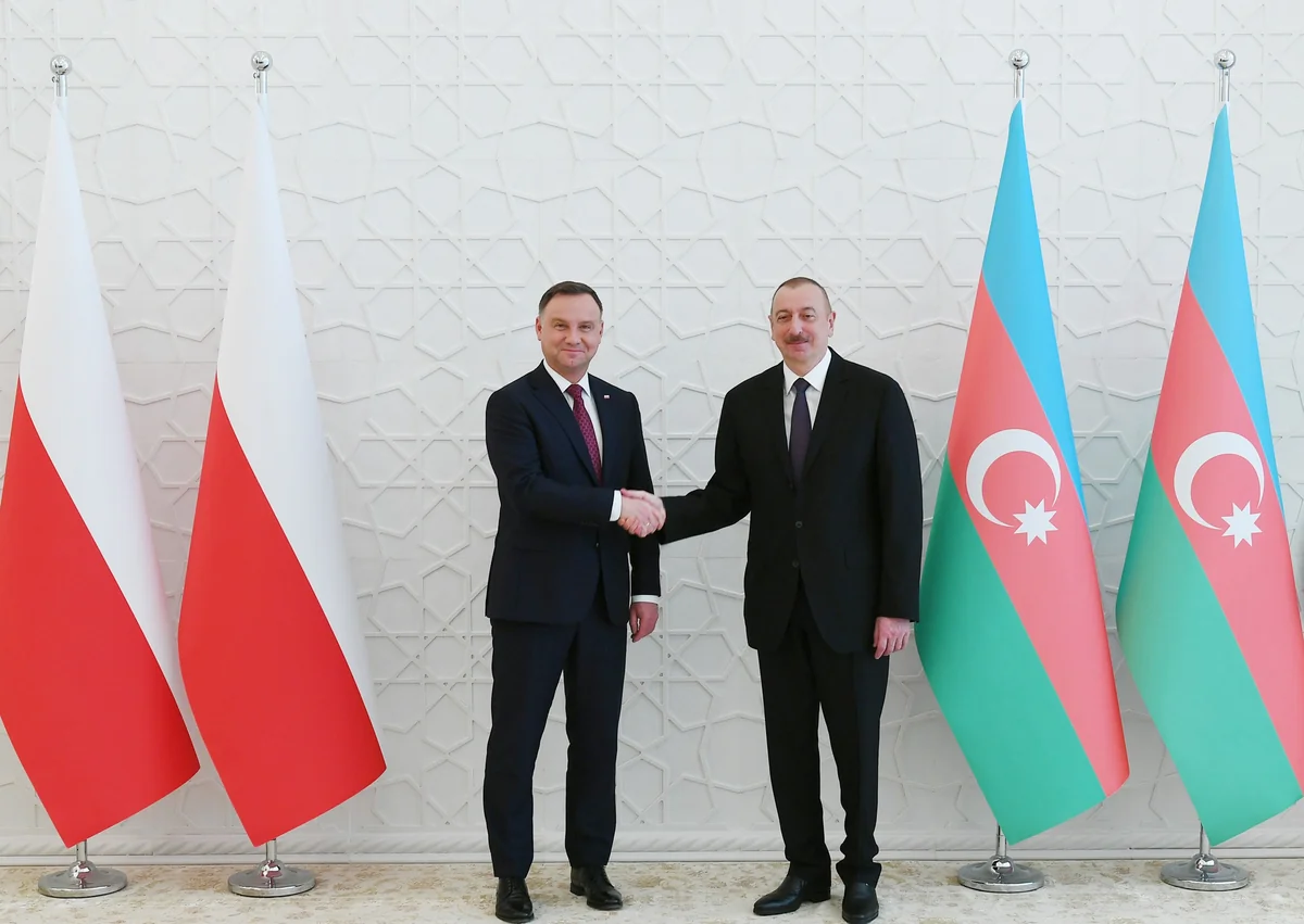 Azerbaijani, Polish presidents held expanded meeting