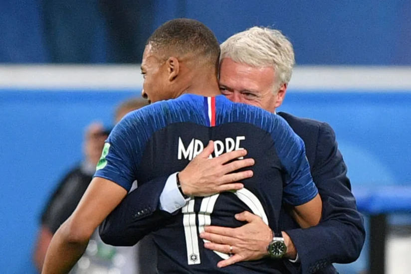 Didye Deşam: Mbappe problemləri həll etməyi bacarır