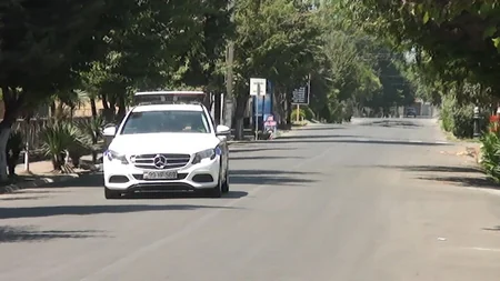 Polis Lənkəranda edilən sərt karantin rejimini qaydalarına nəzarət edir