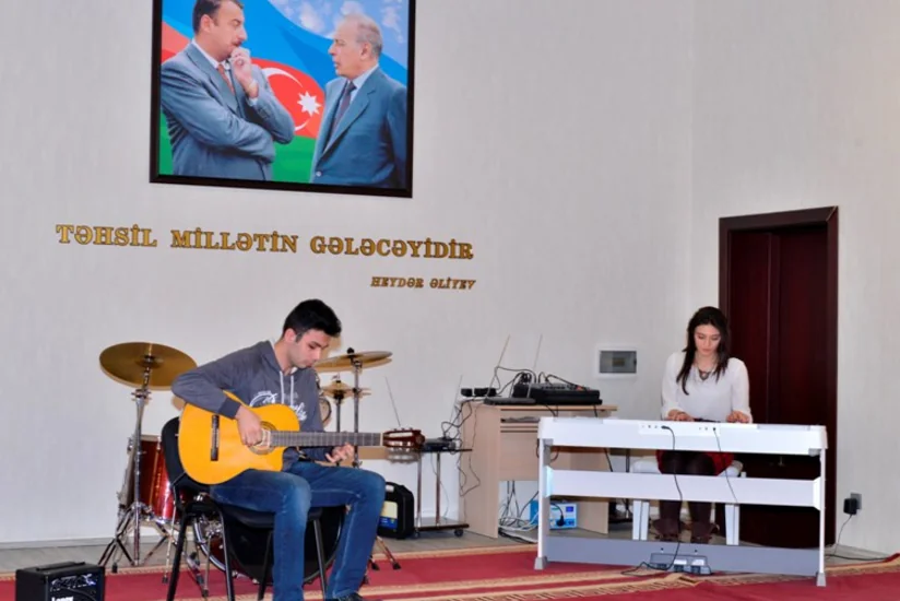 ​Bakı Ali Neft Məktəbində Novruz bayramı qeyd olunub