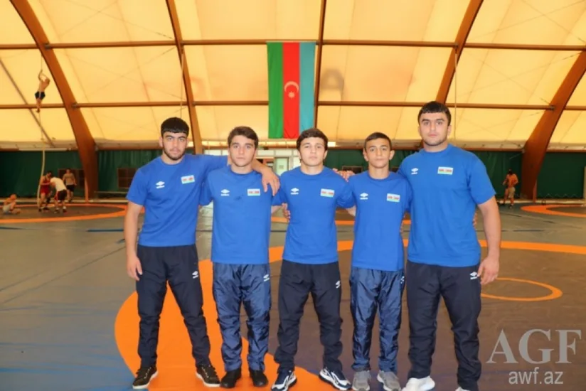 Üç güləşçimiz dünya çempionatında bürünc medal uğrunda yarışacaq