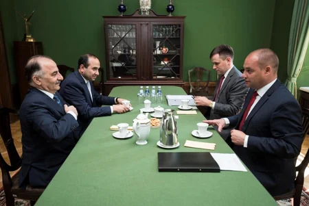 Latviya parlamentinin rəhbəri Azərbaycana səfərə dəvət olunub - FOTO