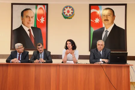 “Tullantıların idarə olunmasında gənc nəslin rolu” mövzusunda sərgi keçirilib