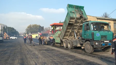 Nərimanov rayonunda problemli yolların təmirinə başlanılıb