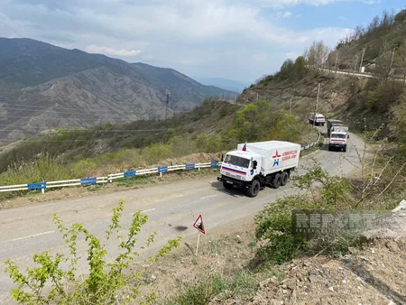 Vehicles of Russian peacekeepers pass freely on Khankandi-Lachin road