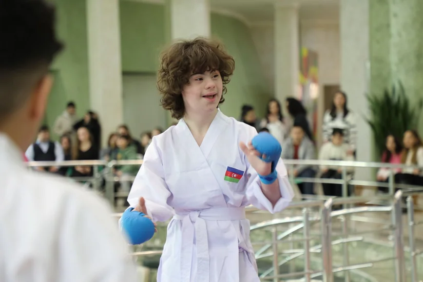 Azərbaycan Karate Federasiyası Daun Sindromlu Şəxslərin Reabilitasiya Mərkəzində tədbir keçirib