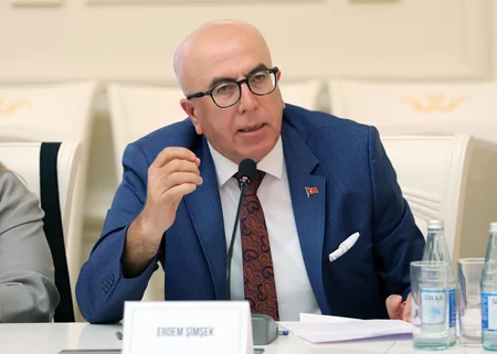 Ali Məhkəmədə “Ailə mübahisələrində mediasiya institutunun tətbiqinin əhəmiyyəti və beynəlxalq təcrübə” mövzusunda dəyirmi masa keçirilib