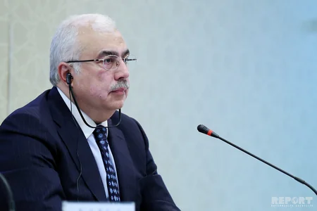 Bakıda İtaliya-Azərbaycan biznes-forumu keçirilib