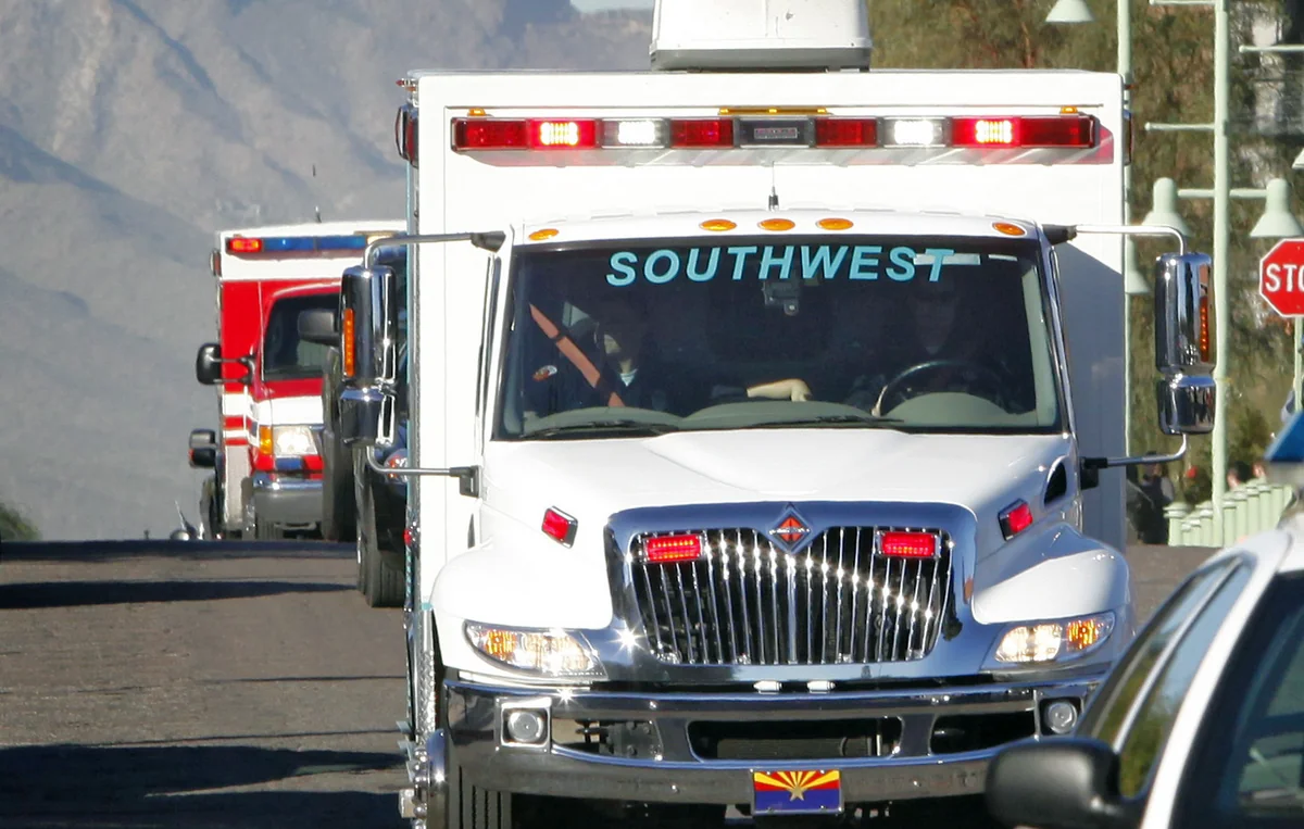 One dead, four injured after business jets collide at Arizona airport
