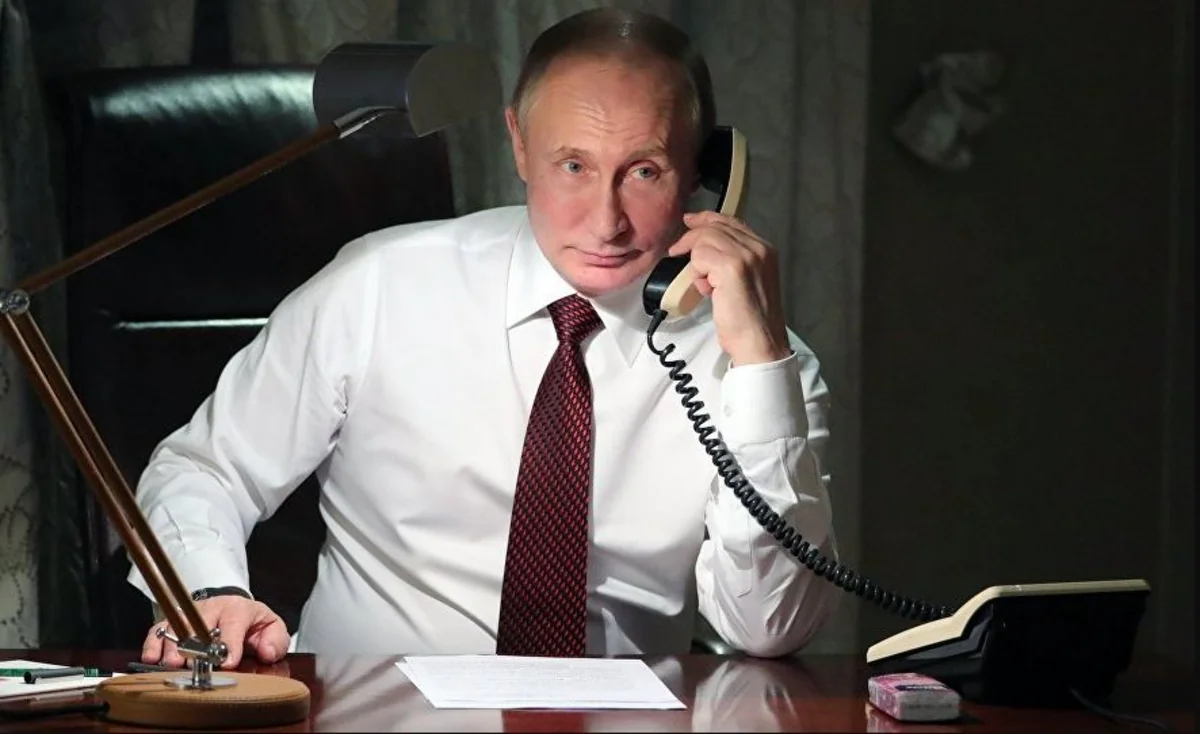 Putin, Italian PM hold phone conversation