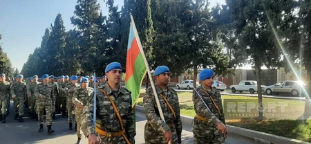 Gəncədə Zəfər Günü münasibətilə hərbçilərin yürüşü keçirilir