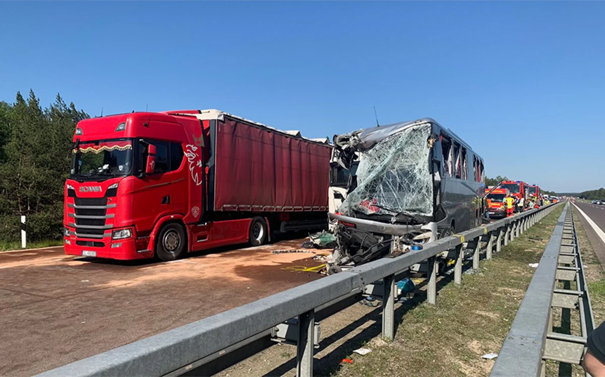 В Замбии при ДТП с автобусом и грузовиком погибли более 20 человек
