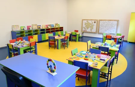 Mehriban Aliyeva views conditions created at newly-built school in Bina settlement