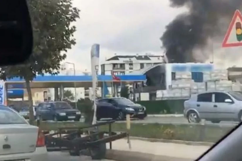 В Стамбуле на автозаправочной станции произошел взрыв
