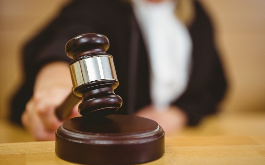 Sumqayıtda tanışını döyərək öldürməkdə təqsirləndirilən şəxsin cəzası yüngülləşdirilib
