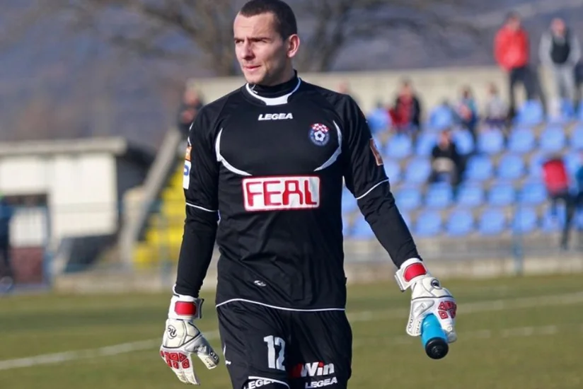Bosniya və Herseqovinada 23 yaşlı futbolçu infarktdan ölüb