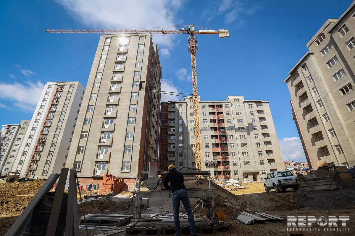 Güzəştli evlərin satışı zamanı sistemdə problem yaranmaması üçün görülən işlər müzakirə olunub