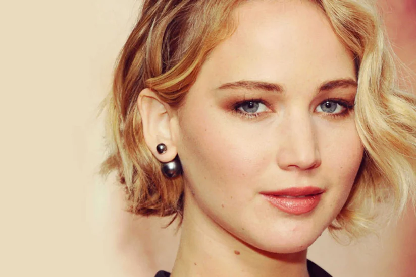 Hollivud aktrisası İrma və Harvi qasırğalarına görə Trampı ittiham edib