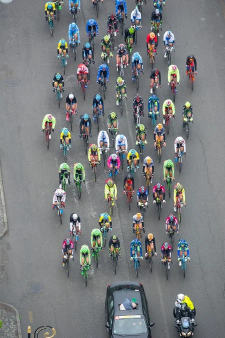 “Tour d’Azerbaidjan-2017”: Azərbaycan velosipedçisi 4-cü mərhələdən sonra da liderliyini qoruyub