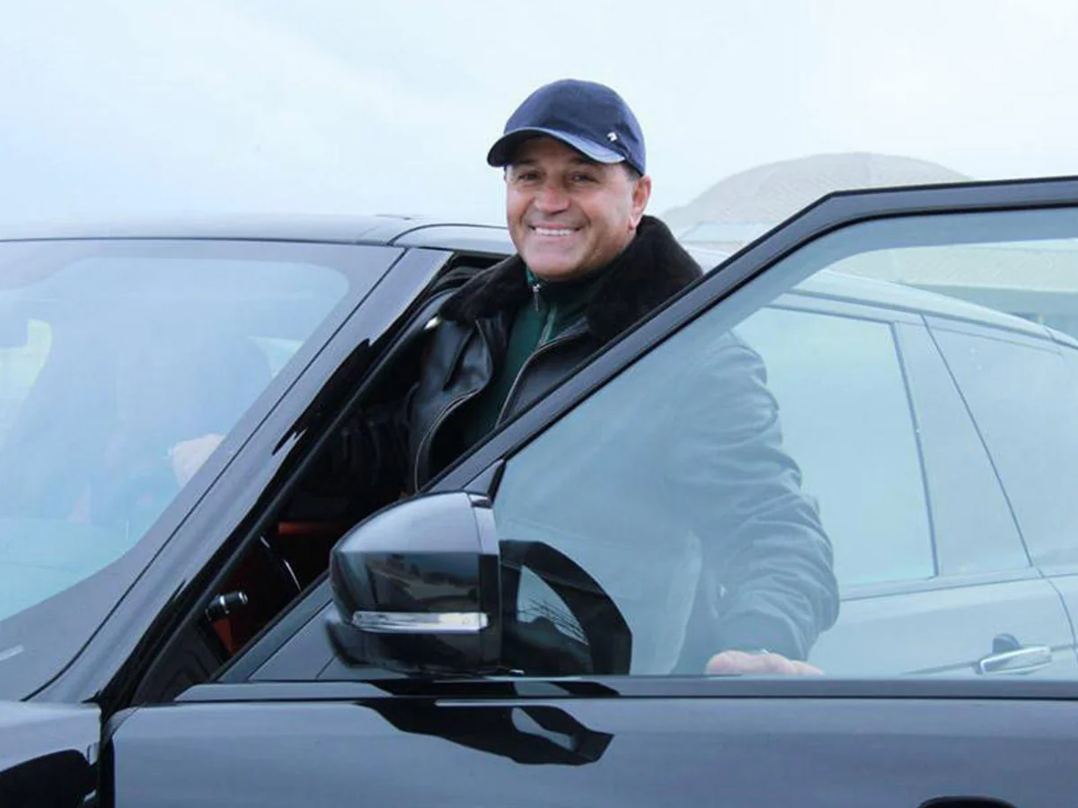 FHN məşhur iş adamının şirkətini məhkəməyə verib