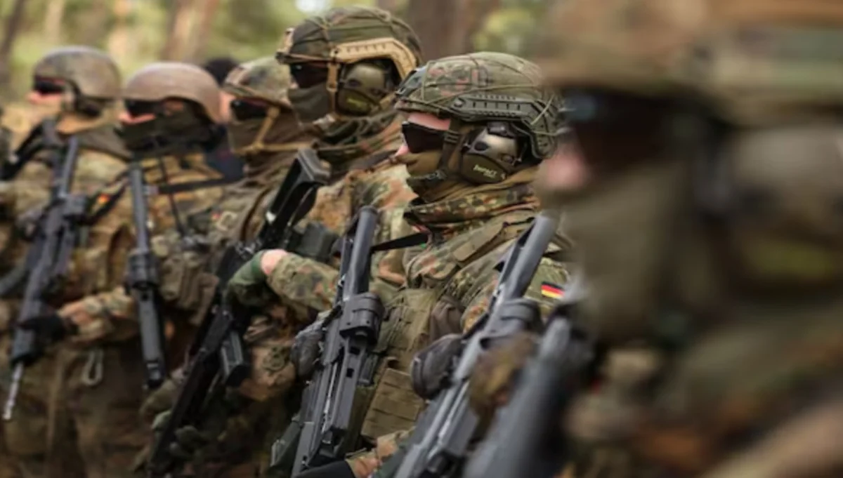 В Германии призывают вернуть обязательную военную службу в том числе для женщин