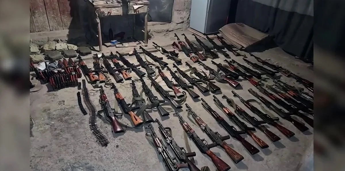 Qarabağdan Ermənistana silah daşıyan 39 nəfər həbs olunub