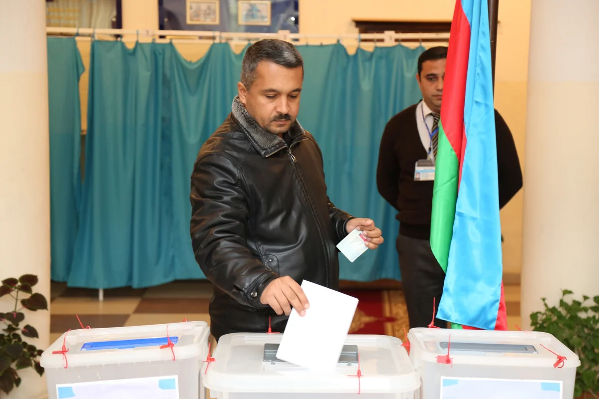 Səsvermənin nəticələri ilə bağlı bütün seçki məntəqələri MSK-ya hesabat verib