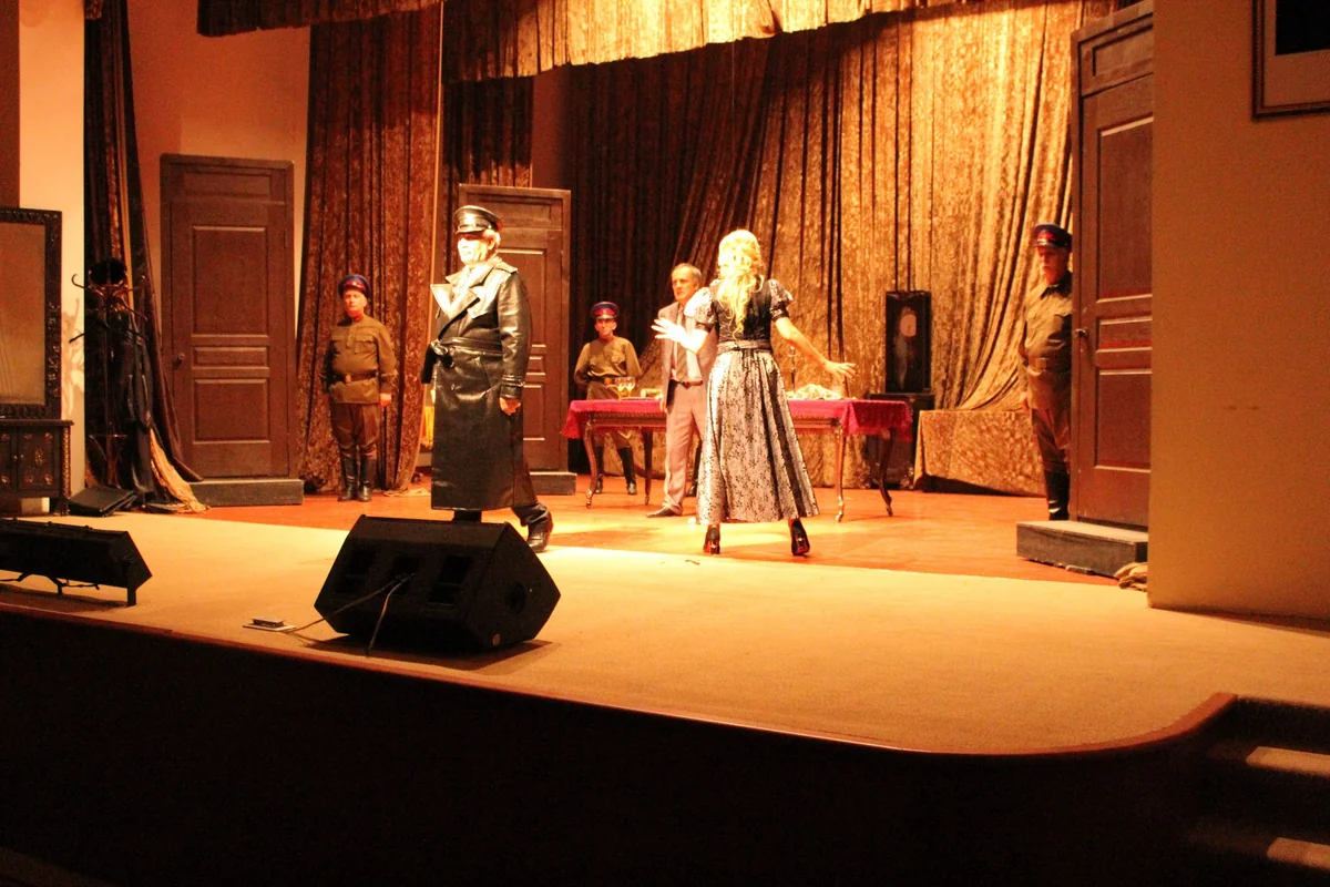 “Cəhənnəm sakinləri” tamaşası Şamaxıda nümayiş etdirilib