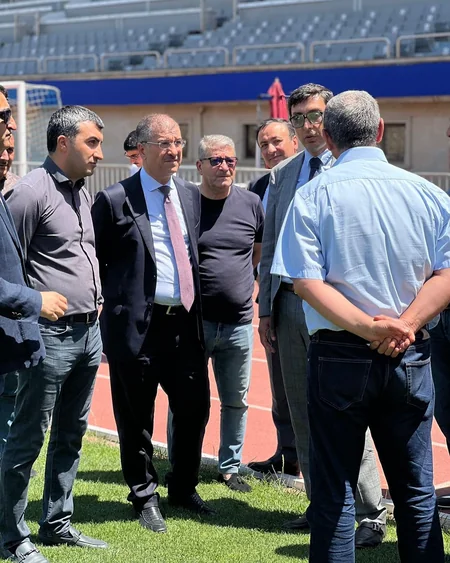 Fərid Qayıbov Qarabağın oyunu ilə əlaqədar Respublika stadionunda olub
