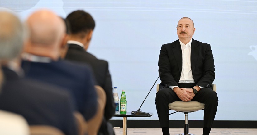İlham Əliyevin III Şuşa Qlobal Media Forumunun iştirakçıları ilə görüşü olub - YENİLƏNİB