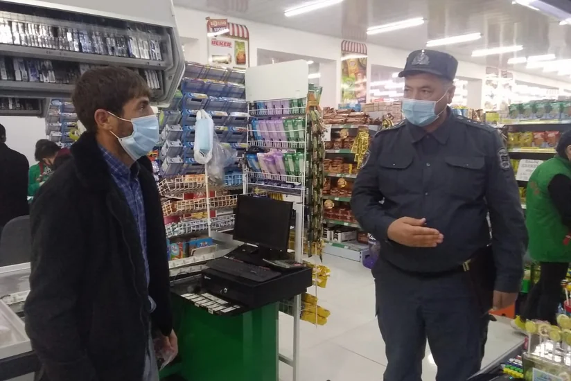 В Исмаиллы полиция контролирует соблюдение правил карантина