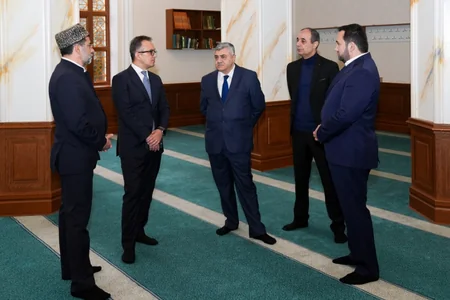 Komitə sədri din xadimlərini cəmiyyətdə vəhdət prinsiplərin qorunmasında fəallıq göstərməyə çağırıb