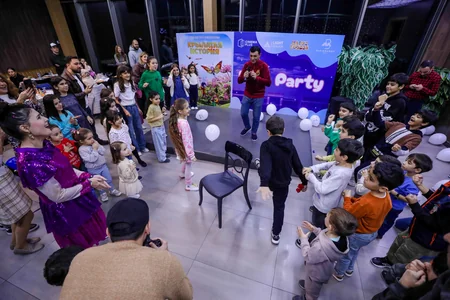 CinemaPlus Bakıxanov Mall-da uşaqlar üçün bayram şənliyi keçirib